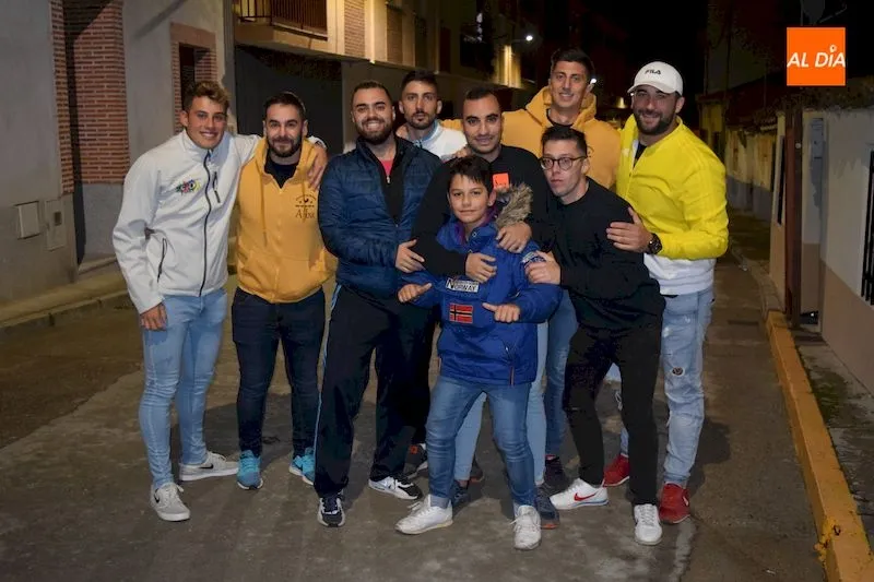 Foto 11 - El encierro nocturno abre los actos taurinos de las fiestas