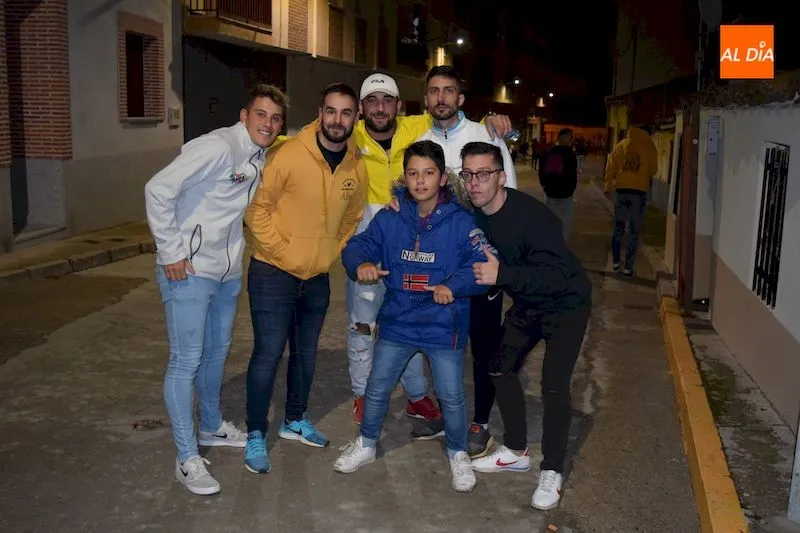 Foto 8 - El encierro nocturno abre los actos taurinos de las fiestas