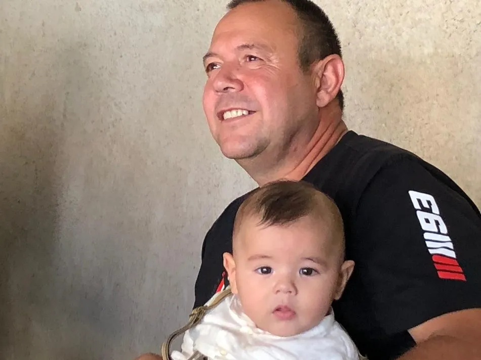 Foto 4 - Cipri llega a los 50 en Cip&eacute;rez rodeado de familiares y amigos  