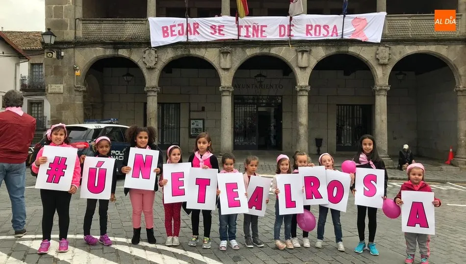 Actos en las jornadas de sensibilización contra el cáncer de mama