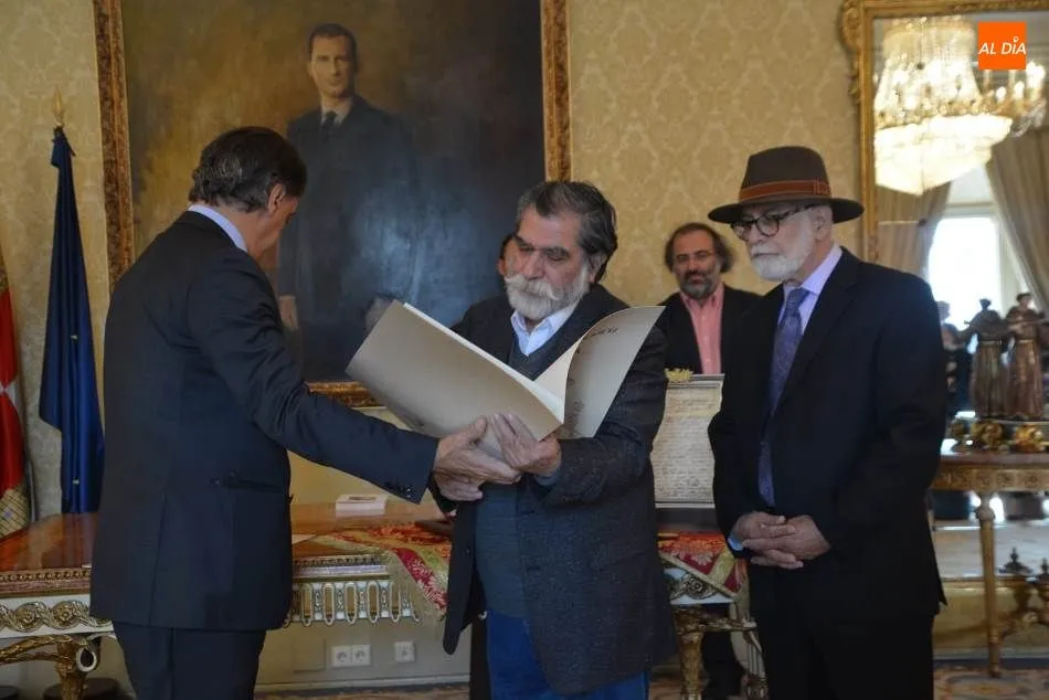 Foto 4 - Iv&aacute;n O&ntilde;ate y David Cort&eacute;s Cab&aacute;n, nuevos &lsquo;Hu&eacute;spedes Distinguidos&rsquo; de Salamanca