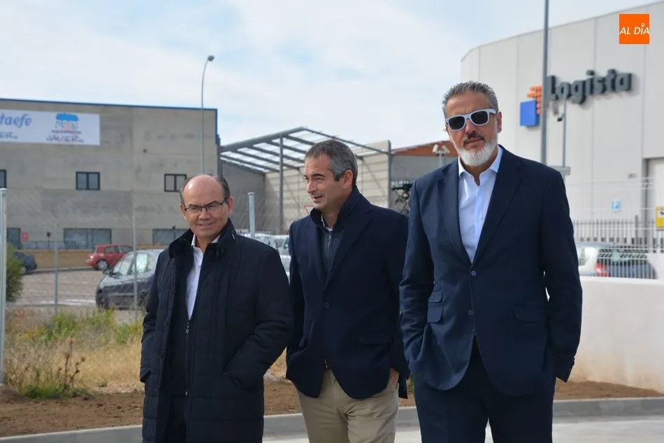 Foto 10 - Salamanca Naturgy y Beconsa inauguran la primera estaci&oacute;n p&uacute;blica de carga de gas natural para...