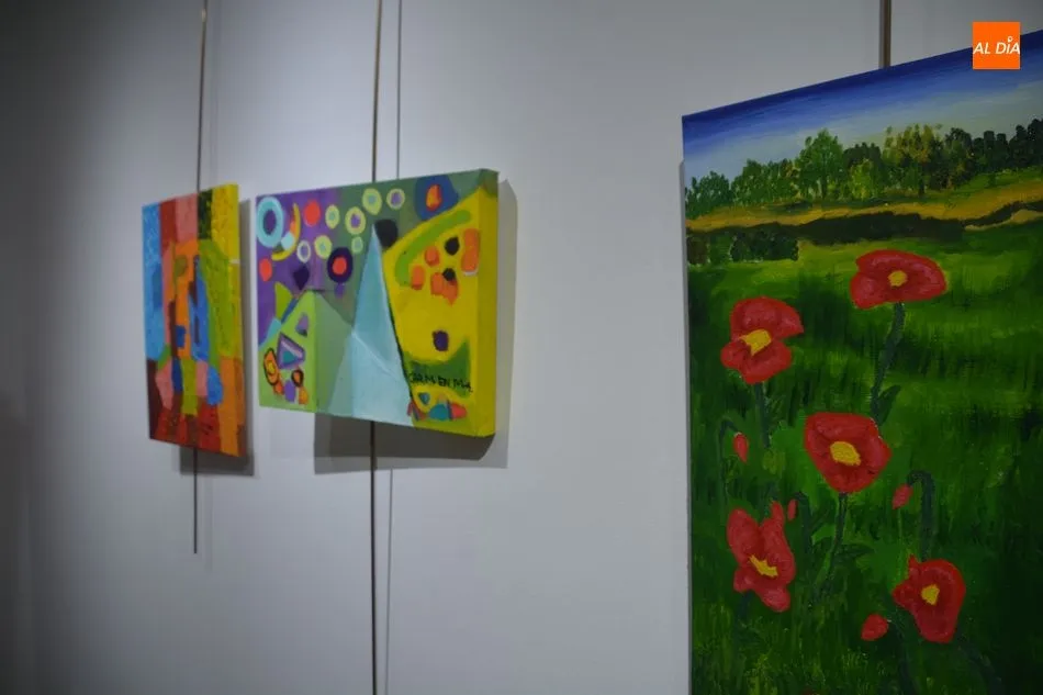Foto 9 - El Espacio Joven expone las obras de 14 artistas del Taller de Artes Pl&aacute;sticas de la Fundaci&oacute;n...
