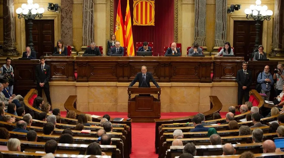 Comparecencia de Quim Torra durante el pleno extraordinario del Parlament / EP
