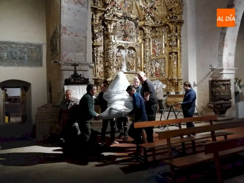 Foto 9 - La talla de la Virgen de la Dolorosa ser&aacute; restaurada por la Fundaci&oacute;n Edades del Hombre