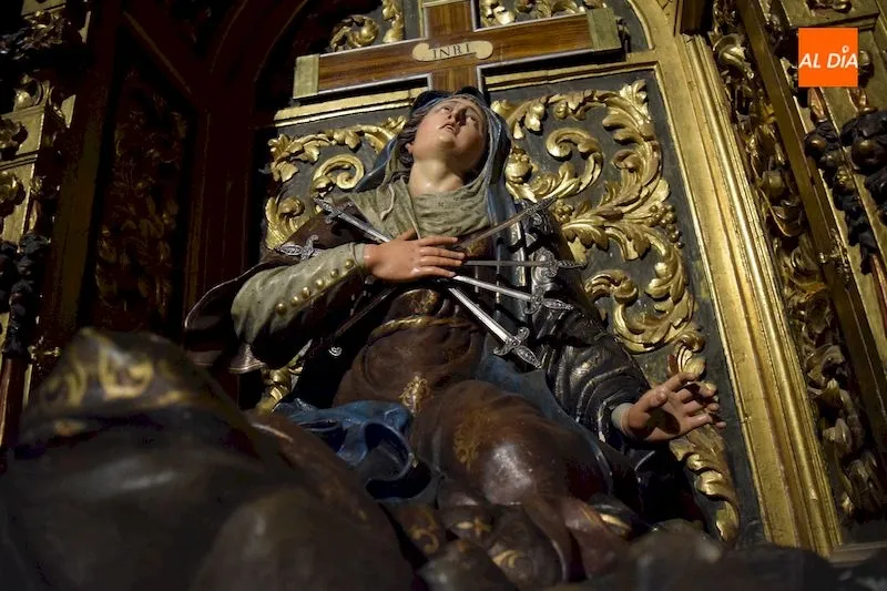 Foto 5 - La talla de la Virgen de la Dolorosa ser&aacute; restaurada por la Fundaci&oacute;n Edades del Hombre