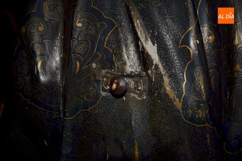 Foto 3 - La talla de la Virgen de la Dolorosa ser&aacute; restaurada por la Fundaci&oacute;n Edades del Hombre