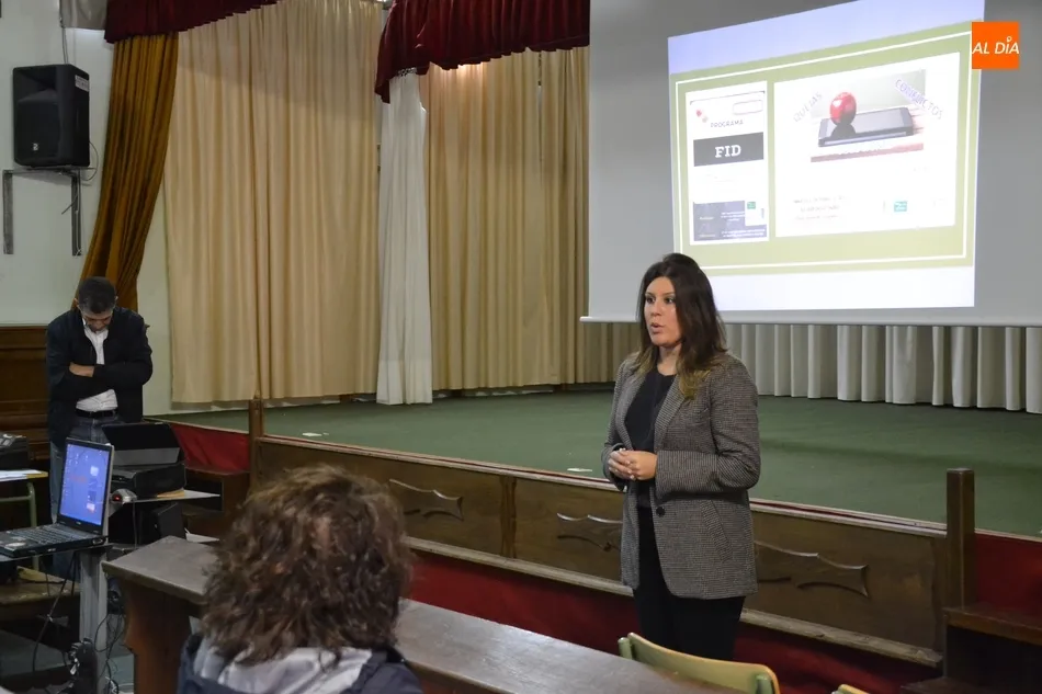 Foto 5 - El IES Fray Diego retoma su proyecto contra el acoso escolar poniendo el foco en las redes sociales ...