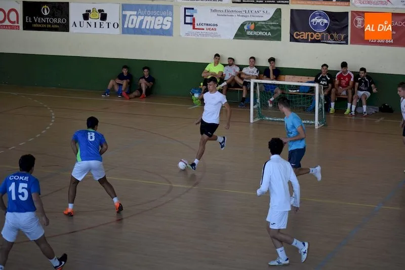 Foto 11 - El pabell&oacute;n se convierte en el epicentro del deporte albense con la disputa de los torneos de...