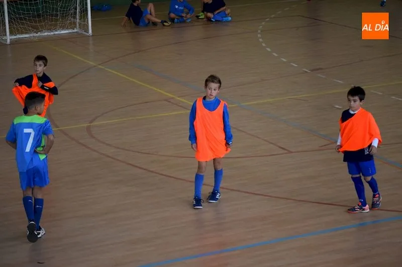 Foto 3 - El pabell&oacute;n se convierte en el epicentro del deporte albense con la disputa de los torneos de...