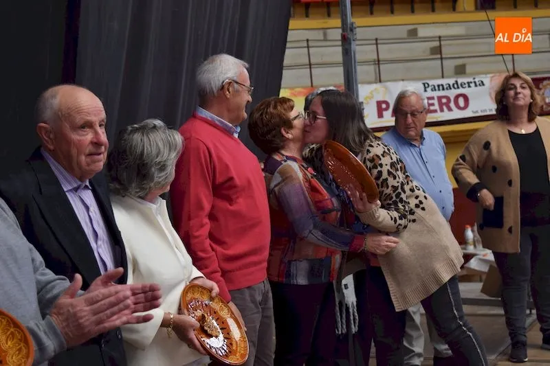 Foto 6 - Los mayores de Alba de Tormes se dan un merecido homenaje