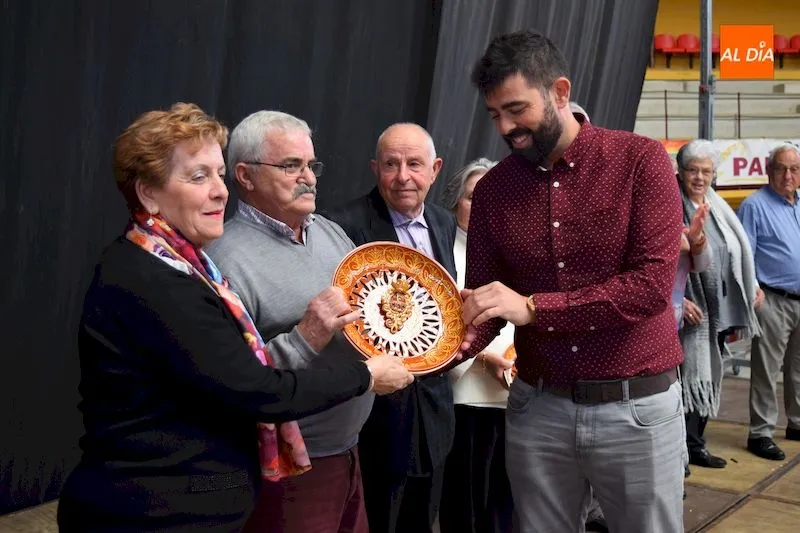 Foto 4 - Los mayores de Alba de Tormes se dan un merecido homenaje