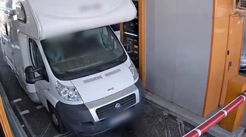 La banda se dedicada a estafar mediante la venta de autocaravanas