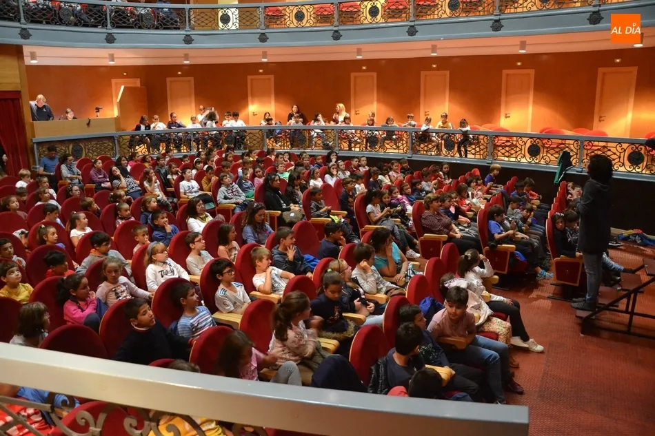 Foto 11 - La Escuela Municipal de Espectadores inicia el curso 2019/2020 con las &lsquo;Agallas&rsquo; de Kamaru...