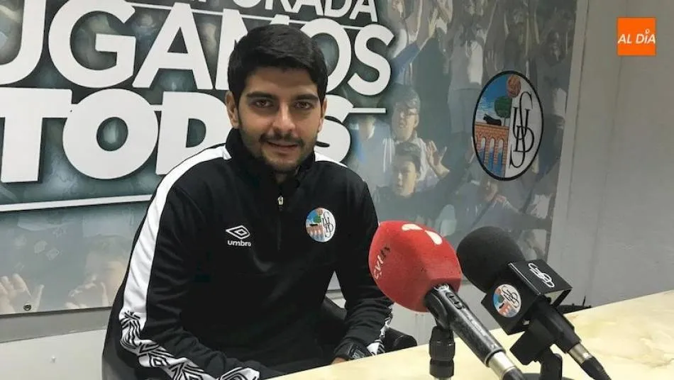 Jorge García durante una rueda de prensa / Pedro Zaballos