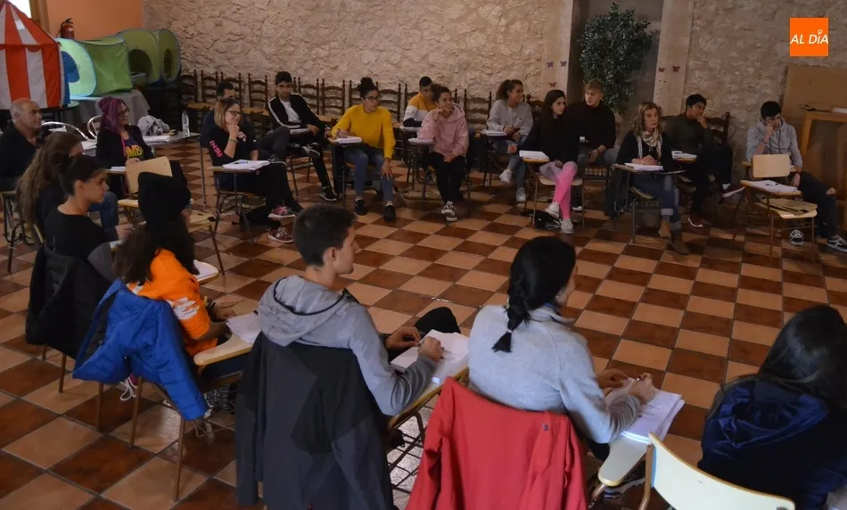 Foto 2 - Una treintena de personas asiste a un curso de monitor deportivo escolar de formaci&oacute;n  
