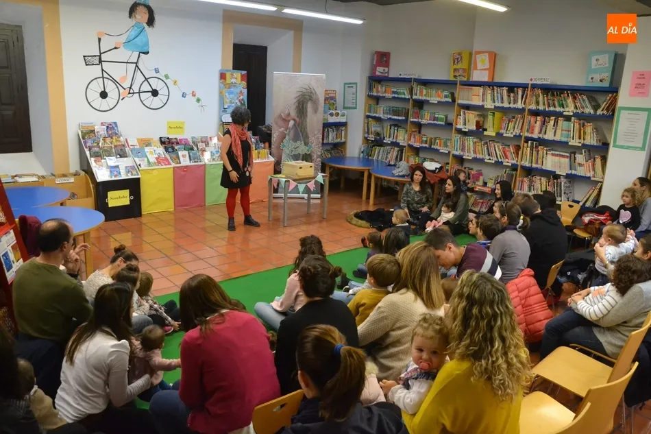 Foto 6 - &lsquo;Ahora te Cuento&rsquo; inicia el nuevo curso con la intervenci&oacute;n de A&iacute;da Mu&ntilde;oz  