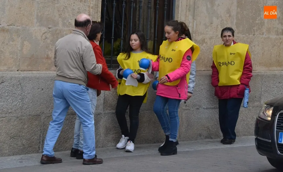 Foto 10 - Las huchas del Domund vuelven a las calles para recoger la solidaridad con los misioneros  
