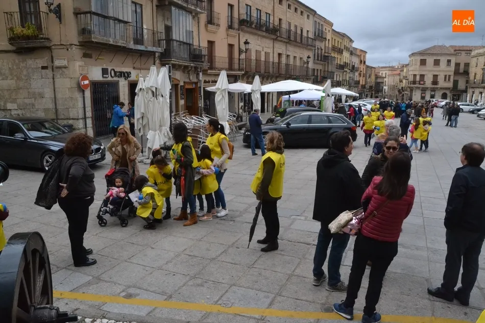 Foto 6 - Las huchas del Domund vuelven a las calles para recoger la solidaridad con los misioneros  