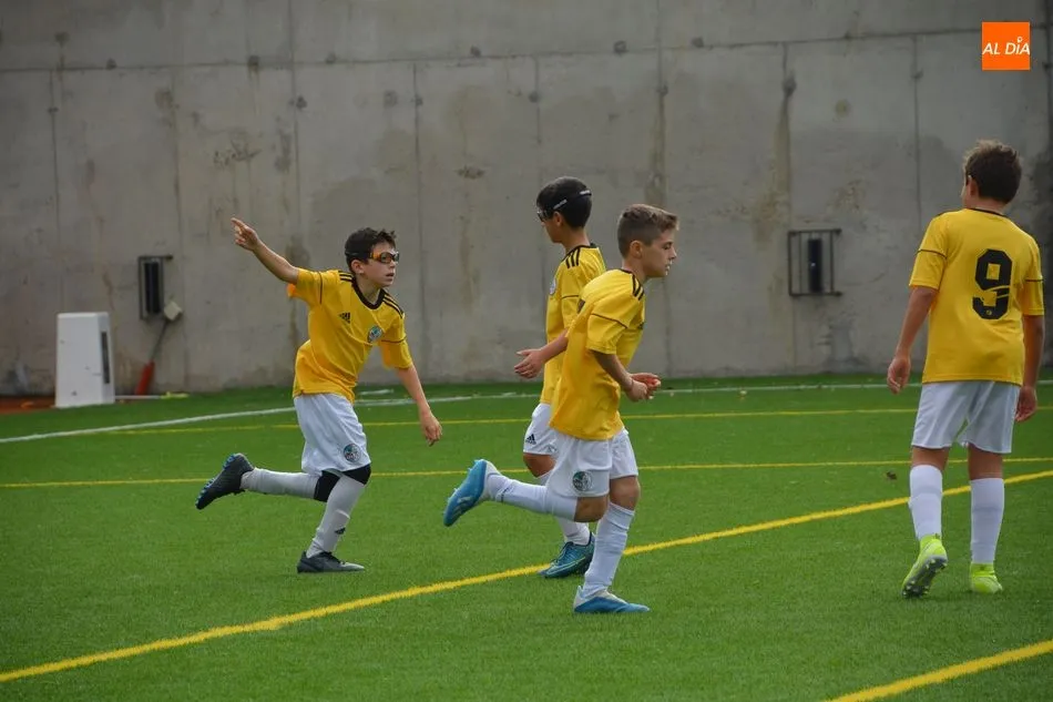 Foto 10 - Resultados, clasificaciones e im&aacute;genes del f&uacute;tbol base provincial  