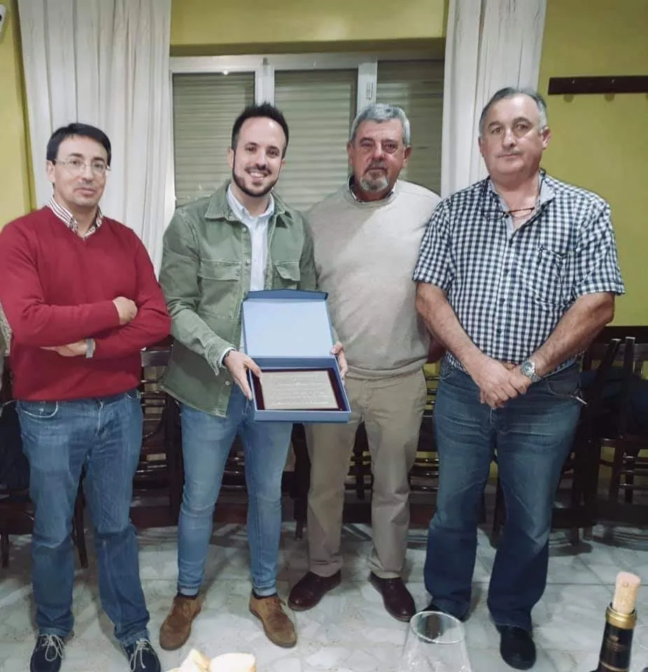 Foto 2 - Alcaldes y concejales socialistas, un&aacute;nimes a la reivindicaci&oacute;n de mejoras en comunicaciones  