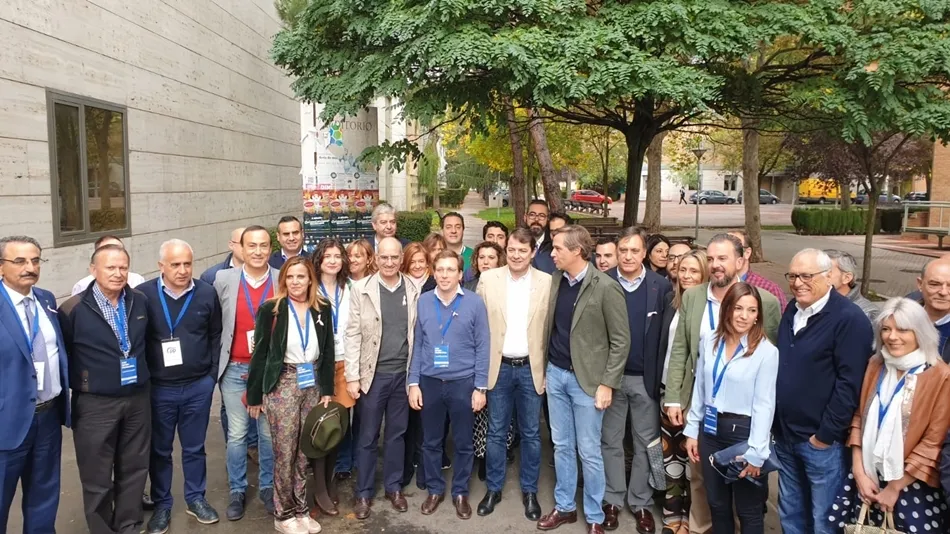 Una amplia representación salmantina en la Intermunicipal celebrada hoy en Valladolid