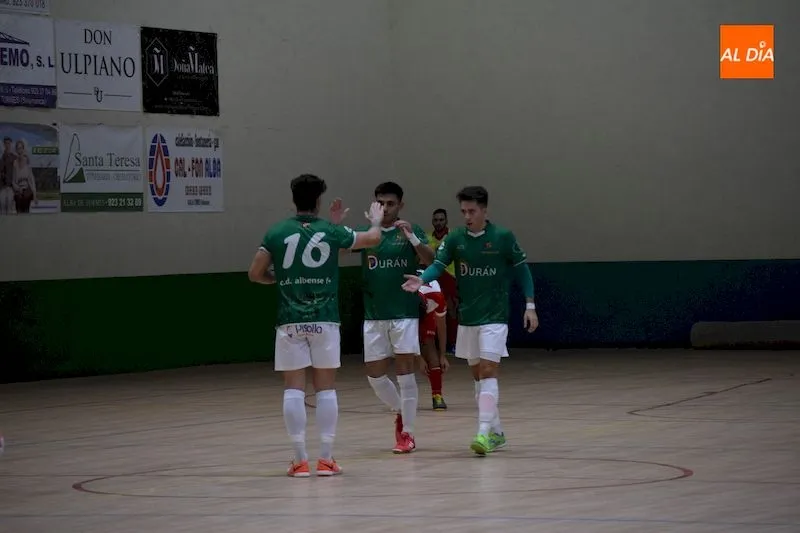 Foto 10 - El Piensos Dur&aacute;n Albense se da un fest&iacute;n de juego y goles ante el Pizarras Los 3 Cu&ntilde;ados (4-1)