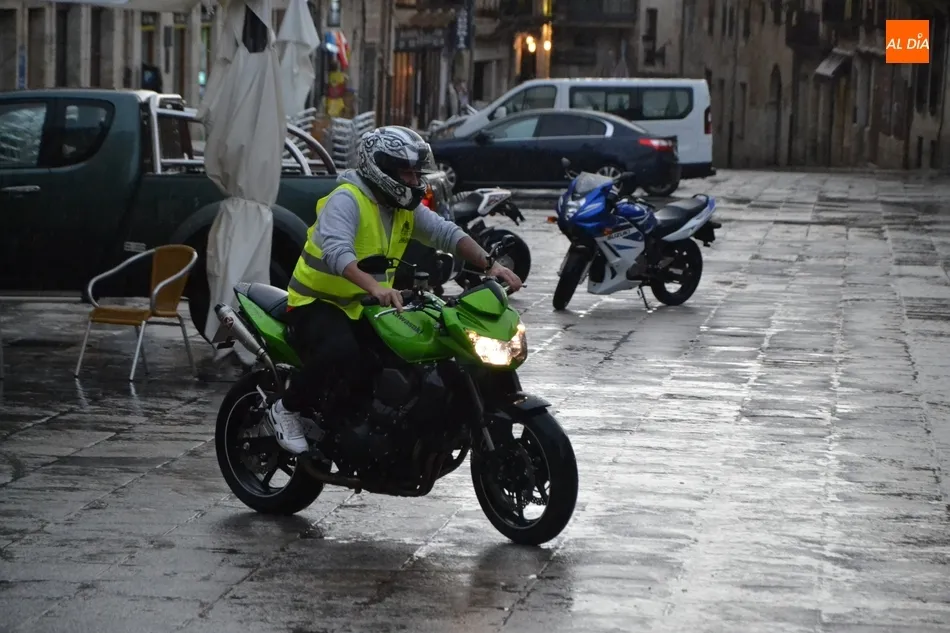 Foto 4 - Moteros y no moteros se mojan por dentro y especialmente por fuera en la Ruta Bar&iacute;tima 0,0  