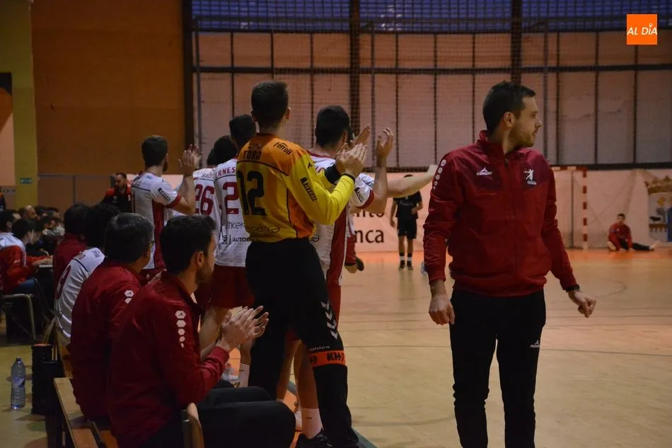 Foto 4 - El BM Salamanca planta cara al l&iacute;der en el R&iacute;o Tormes (30-33)