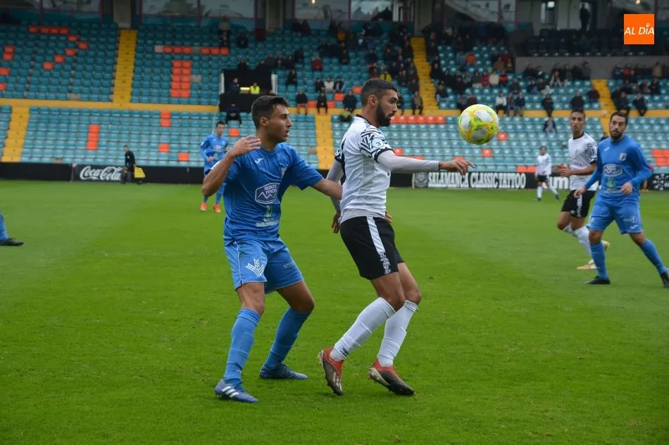 Foto 5 - El Salamanca UDS &lsquo;B&rsquo; no falla y supera al Almaz&aacute;n (3-2)