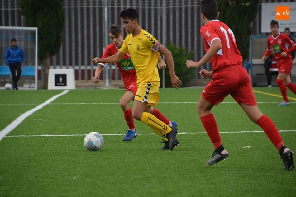 Foto 10 - Resultados, clasificaciones e im&aacute;genes del f&uacute;tbol base regional  