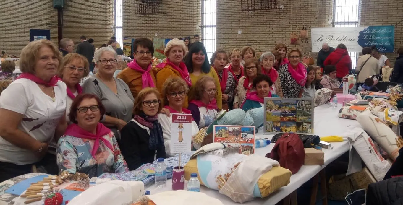 Integrantes de Amanecer asisten al Encuentro ‘La Bolilla’ de Valladolid  