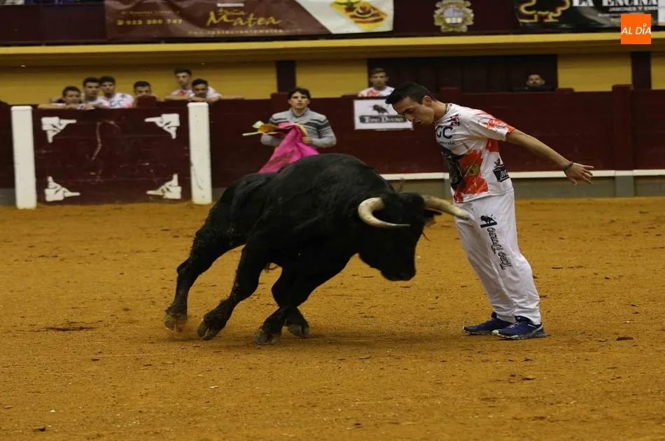 Foto 11 - Iv&aacute;n Gonz&aacute;lez gana el concurso de cortes, quiebros y saltos