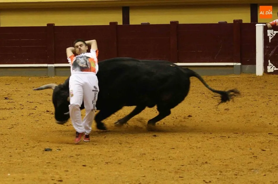 Foto 6 - Iv&aacute;n Gonz&aacute;lez gana el concurso de cortes, quiebros y saltos