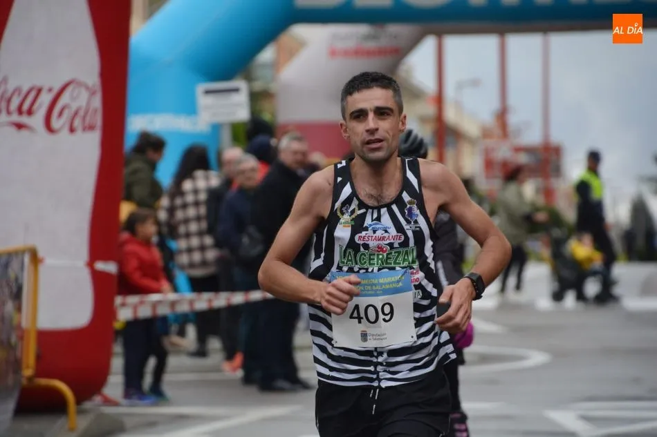 Foto 6 - Dani Sanz y Gema Mart&iacute;n se proclaman vencedores de la XXXVI Media Marat&oacute;n