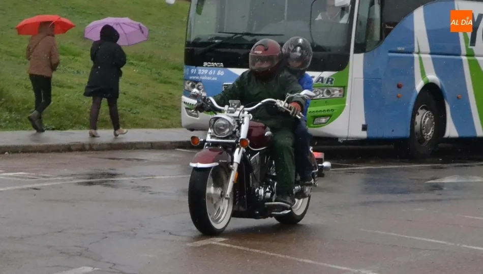 Foto 4 - Una ruta hasta Valverde del Fresno completa las actividades del D&iacute;a del Motero  