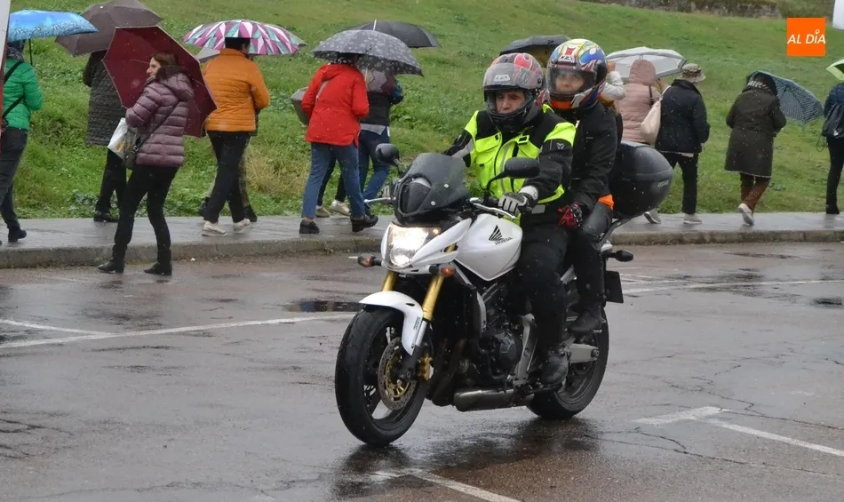 Foto 2 - Una ruta hasta Valverde del Fresno completa las actividades del D&iacute;a del Motero  