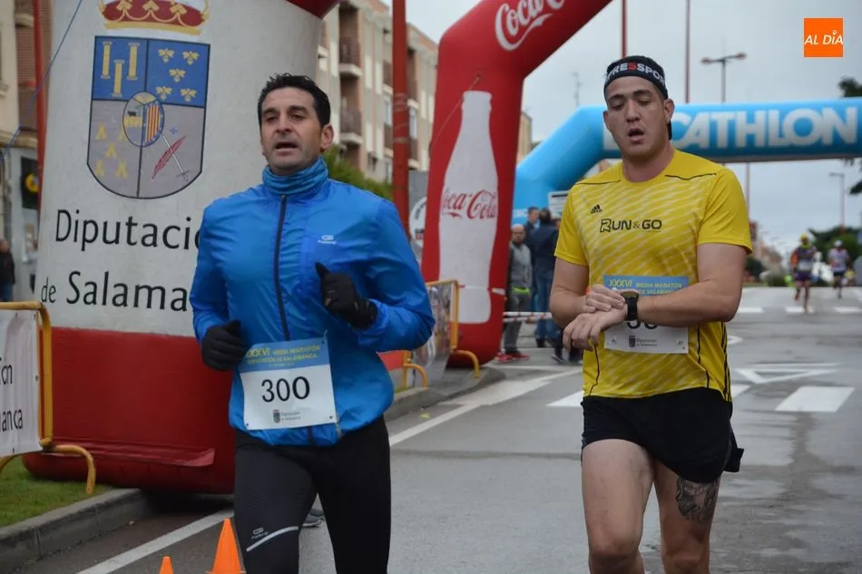 Foto 11 - Dani Sanz y Gema Mart&iacute;n se proclaman vencedores de la XXXVI Media Marat&oacute;n