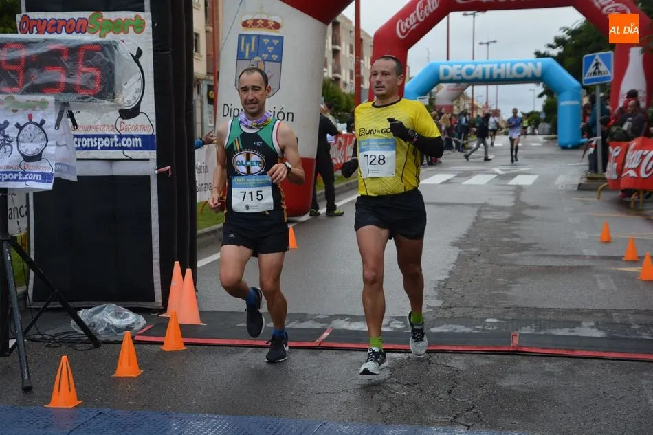 Foto 9 - Dani Sanz y Gema Mart&iacute;n se proclaman vencedores de la XXXVI Media Marat&oacute;n