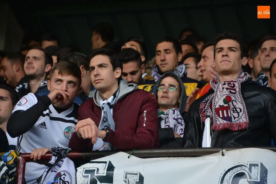Foto 8 - El Helm&aacute;ntico no puede disfrutar de un nuevo triunfo del Salamanca UDS