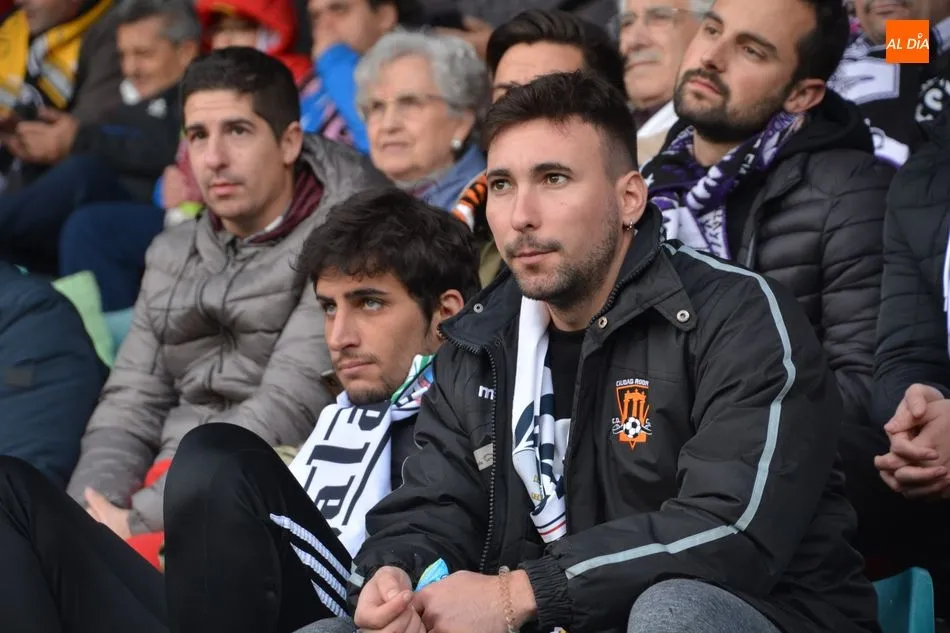 Foto 3 - El Helm&aacute;ntico no puede disfrutar de un nuevo triunfo del Salamanca UDS