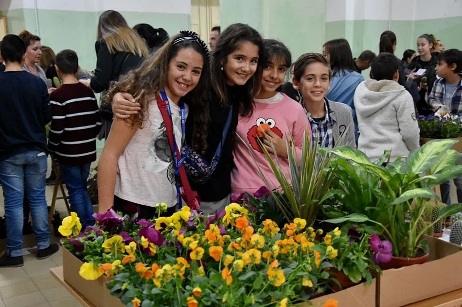 Foto 3 - El colegio de las Esclavas del Sagrado Coraz&oacute;n de Jes&uacute;s celebra el Domingo Mundial de las...