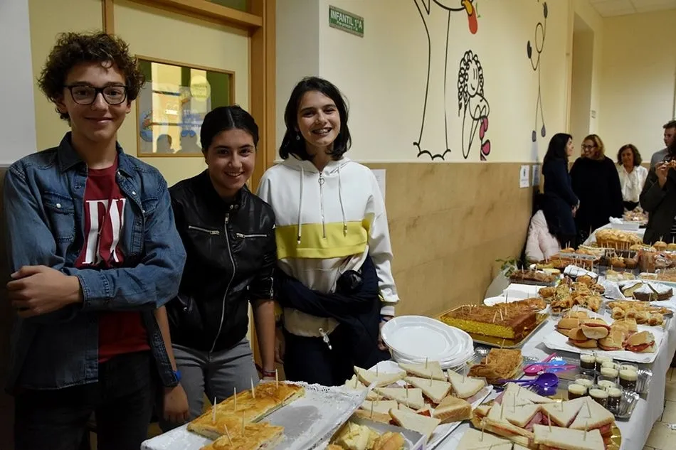 Foto 2 - El colegio de las Esclavas del Sagrado Coraz&oacute;n de Jes&uacute;s celebra el Domingo Mundial de las...