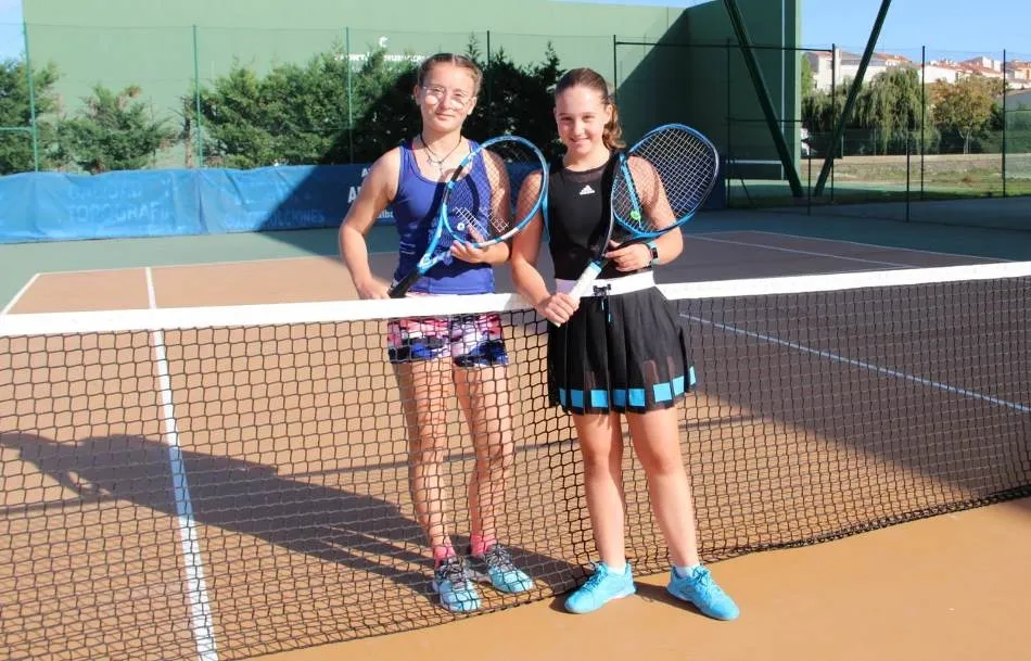 Carolina Benito cede en las semis del Villa Alba de Tormes en una categoría superior  