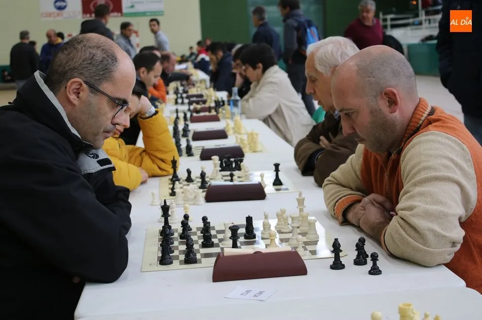 Foto 3 - Setenta ajedrecistas disputan el sexto torneo de las Fiestas Patronales de Santa Teresa