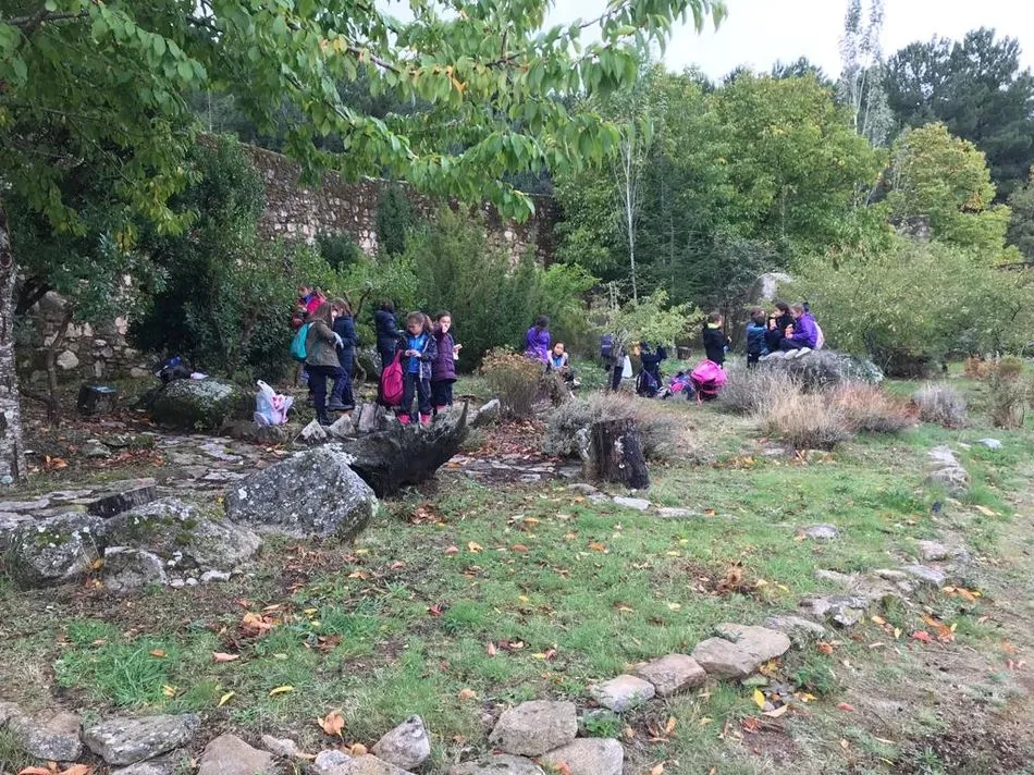 Foto 2 - Alumnos del Colegio San Juan Bosco visitan el Parque Natural de Las Batuecas y La Alberca