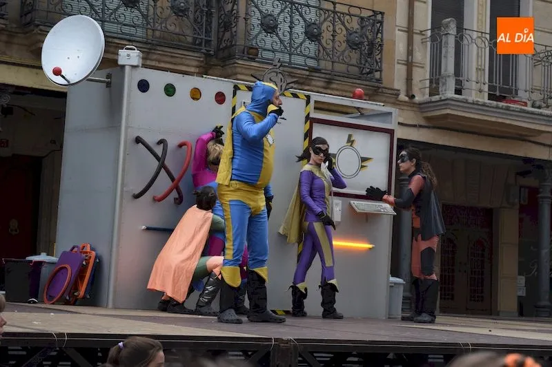 Foto 3 - El espect&aacute;culo de animaci&oacute;n &lsquo;La Super Patrulla&rsquo; anima la tarde a los m&aacute;s peque&ntilde;os