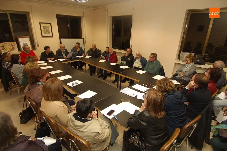 La nueva plataforma de trabajo despertó interés entre los representantes de diversos colectivos/ Foto: Adrián M.Pastor