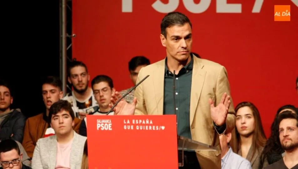 Pedro Sánchez en su visita a Salamanca en marzo de este año, en el Liceo