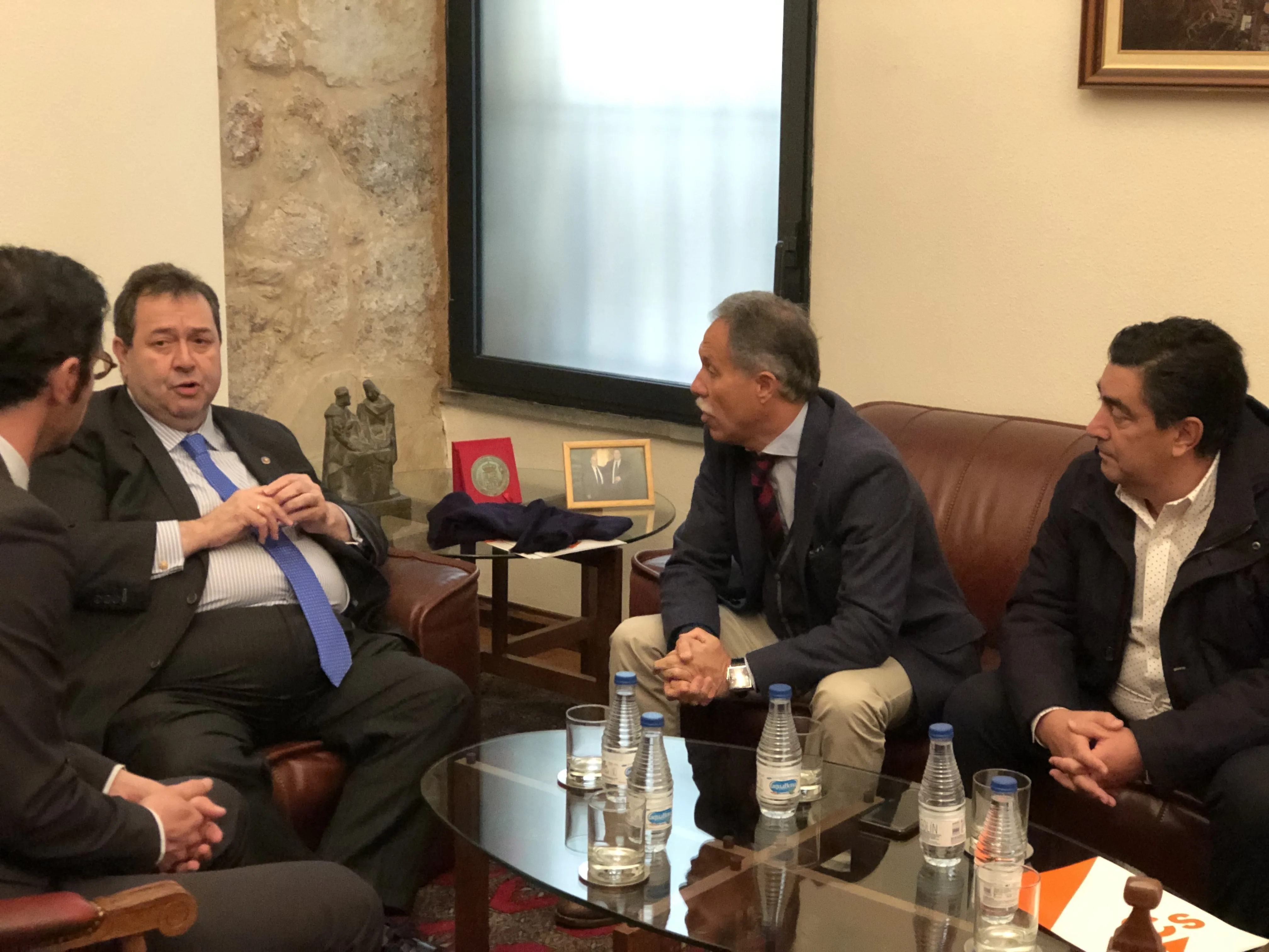 Foto 2 - Jos&eacute; Antonio Mir&oacute;n compromete el apoyo de Ciudadanos &ldquo;para desbloquear Espa&ntilde;a y acabar con la...